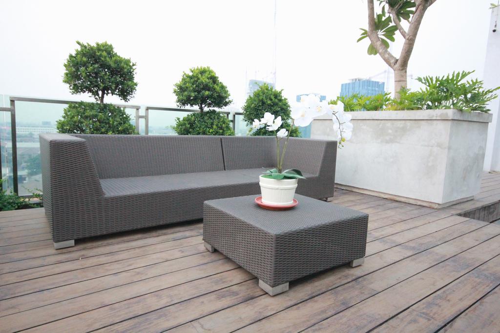 Harvia Suites Kebon Jeruk Jacarta Exterior foto