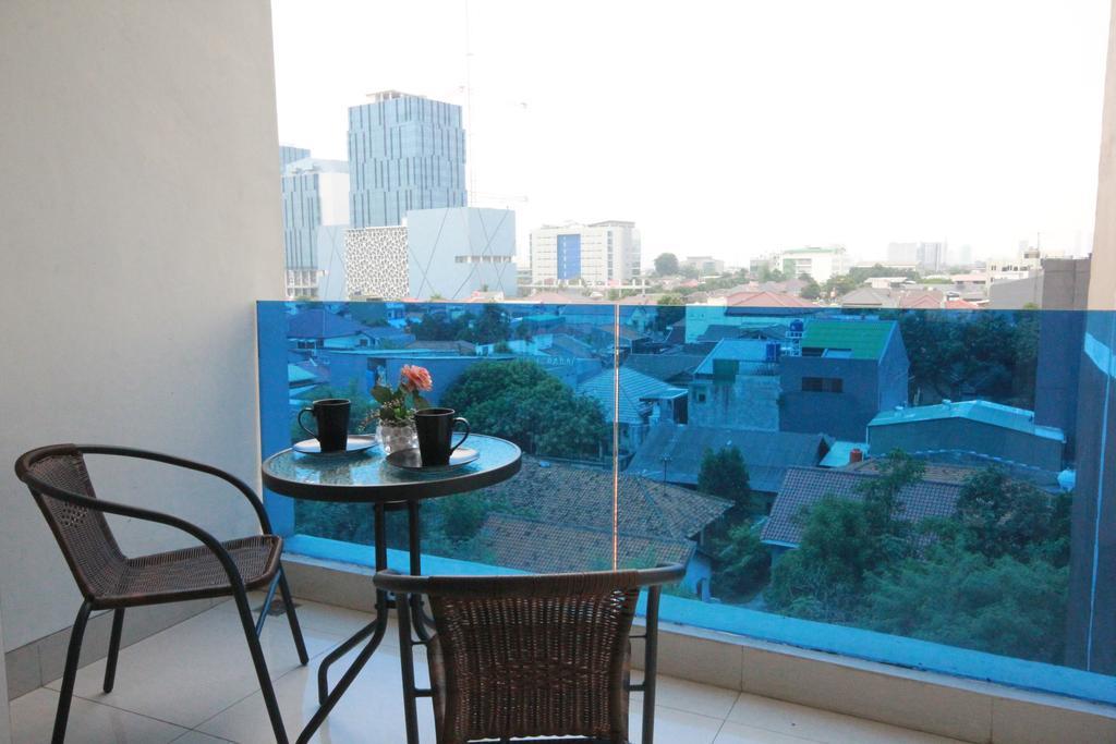 Harvia Suites Kebon Jeruk Jacarta Exterior foto