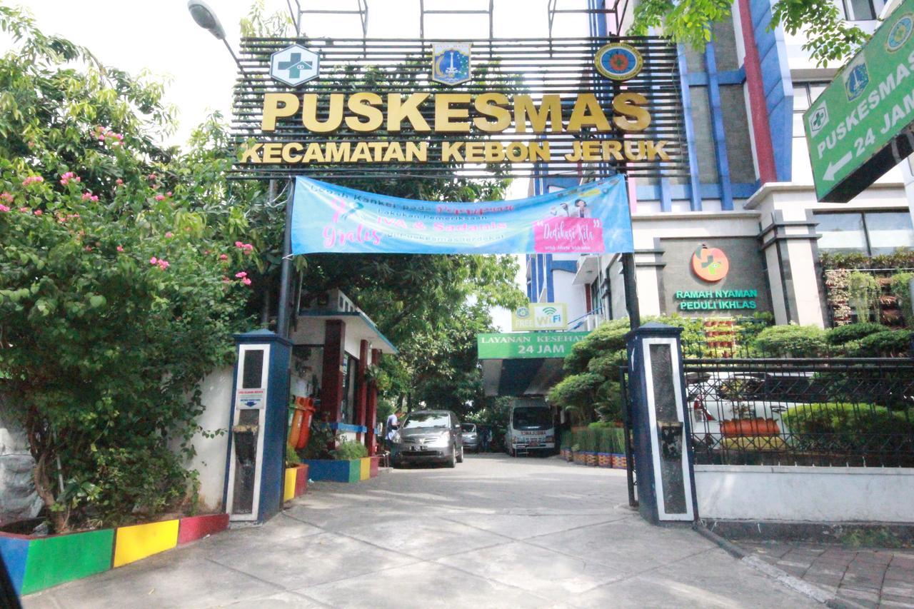 Harvia Suites Kebon Jeruk Jacarta Exterior foto