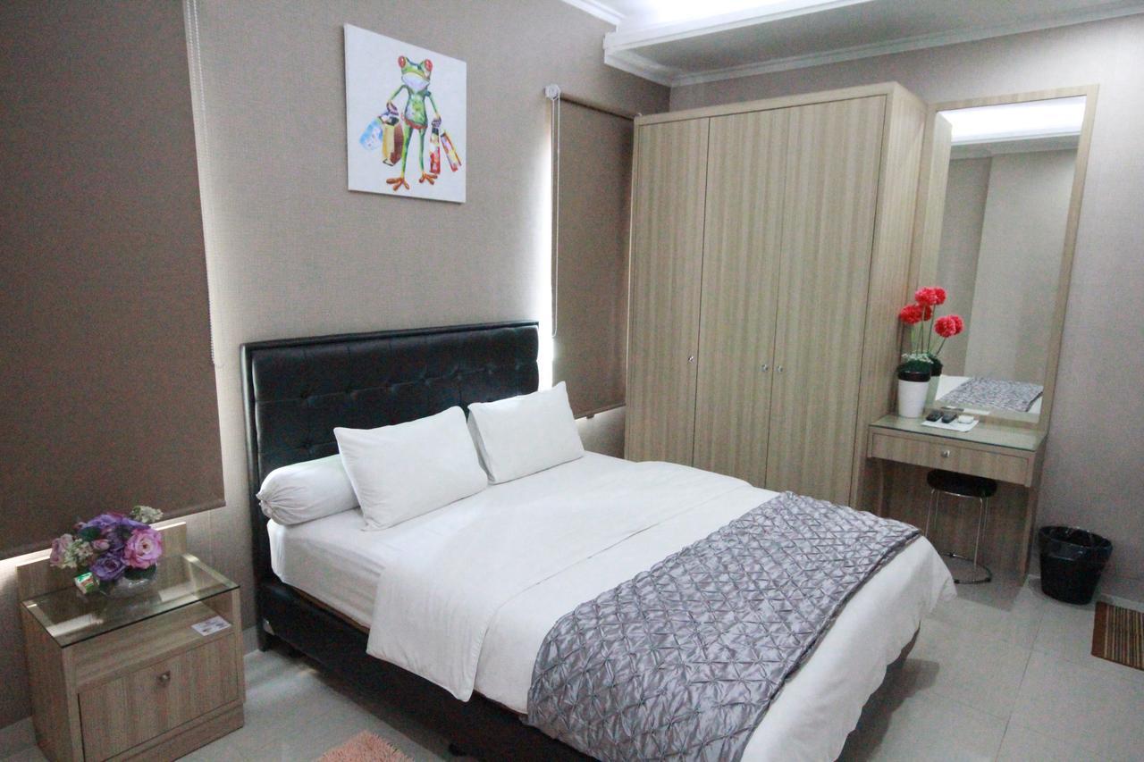 Harvia Suites Kebon Jeruk Jacarta Exterior foto