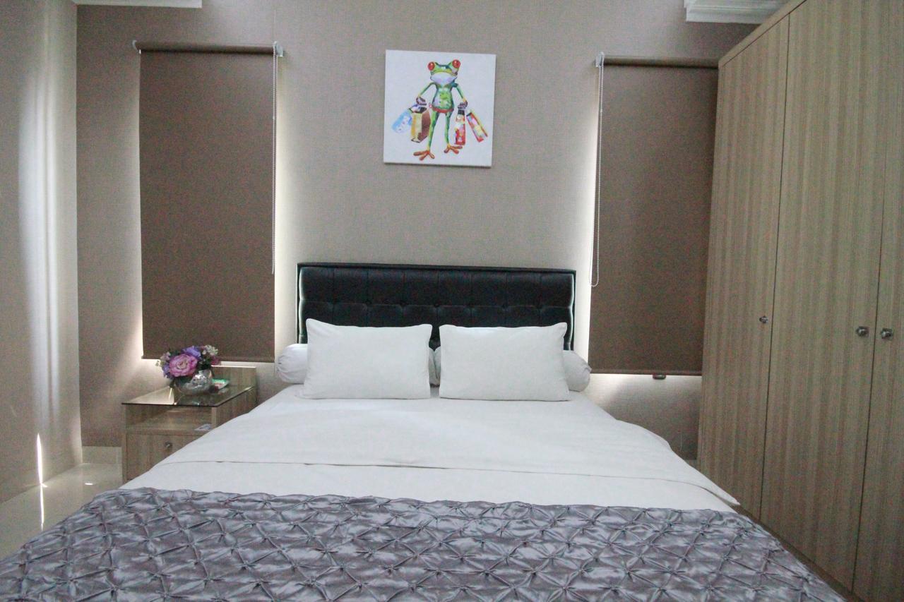 Harvia Suites Kebon Jeruk Jacarta Exterior foto