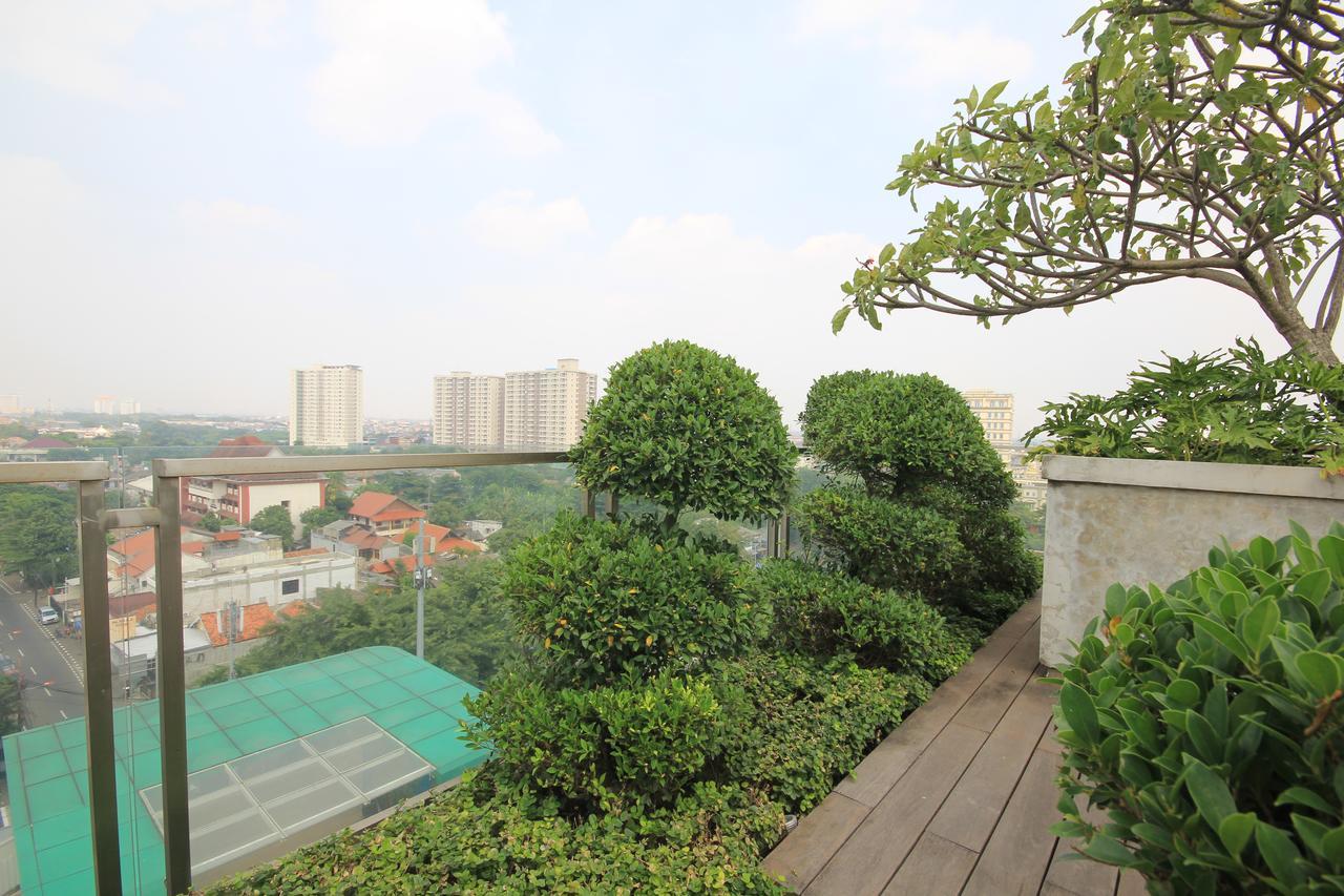 Harvia Suites Kebon Jeruk Jacarta Exterior foto