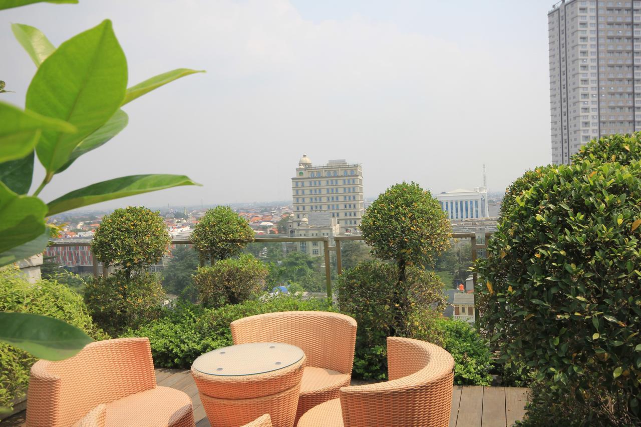 Harvia Suites Kebon Jeruk Jacarta Exterior foto